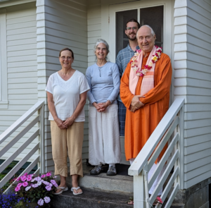 SRV Hawaii Vedanta association representing the Ramakrishna Vedanta spiritual community and teachings in Hawaii